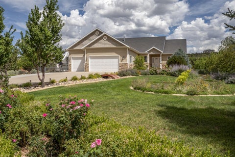 Photo of 937 S Laurie LN, Cedar City, UT 84720 (MLS # 117867)