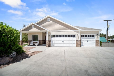 Photo of 294 S Ridge RD, Cedar City, UT 84720 (MLS # 116728)