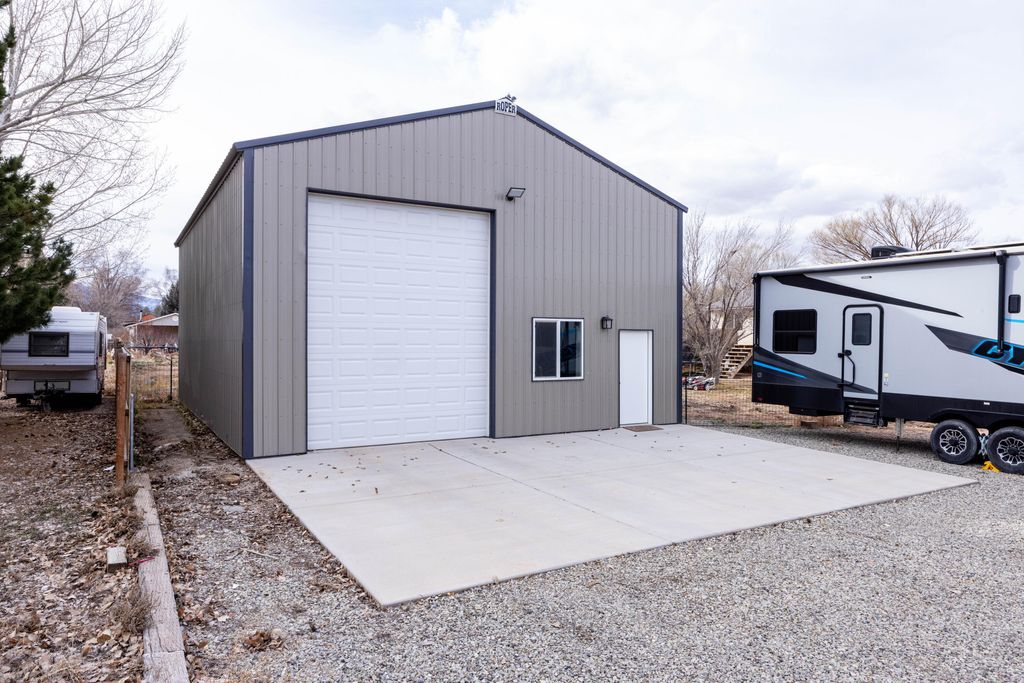 Photo of 3900 N Quarterhorse DR, Enoch, UT 84721 (MLS # 114874)