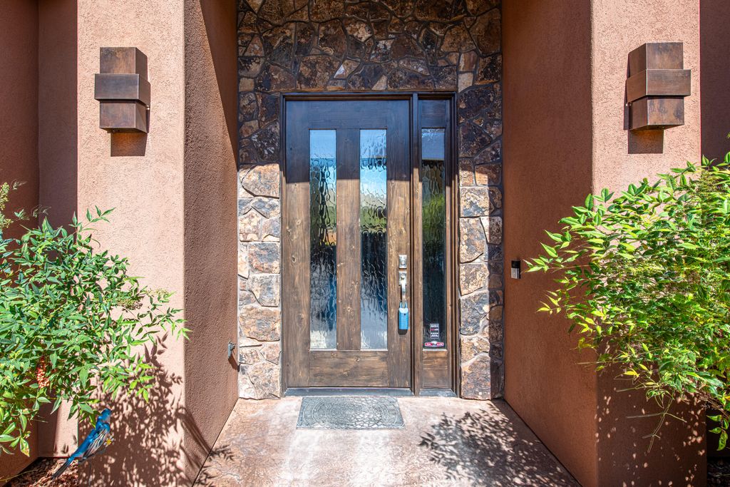 Photo of 322 N 340 E, Ivins, UT 84738 (MLS # 116633)