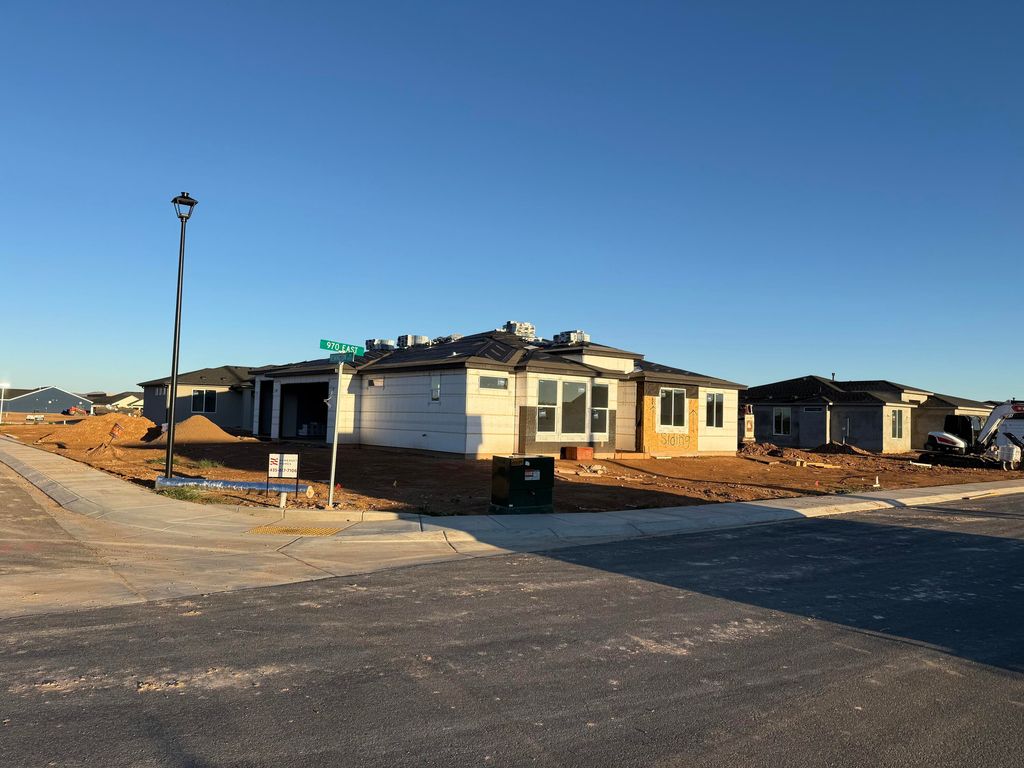 Photo of 4945 N 970 E #Lot 89, Enoch, UT 84721 (MLS # 115468)