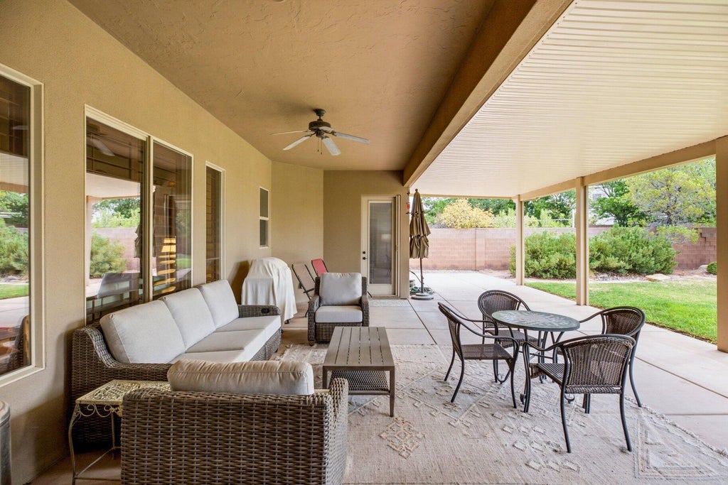 Photo of 2476 E Meadow Mist Way, Saint George, UT 84790 (MLS # 117735)