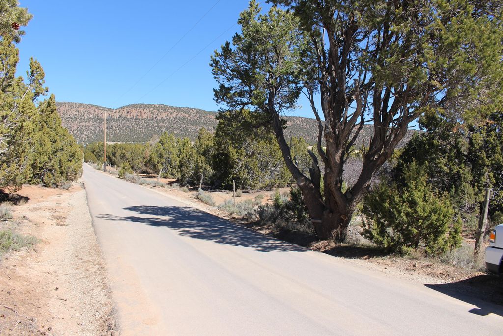 Photo of 2362 N 11900 W, Cedar City, UT 84720 (MLS # 115210)