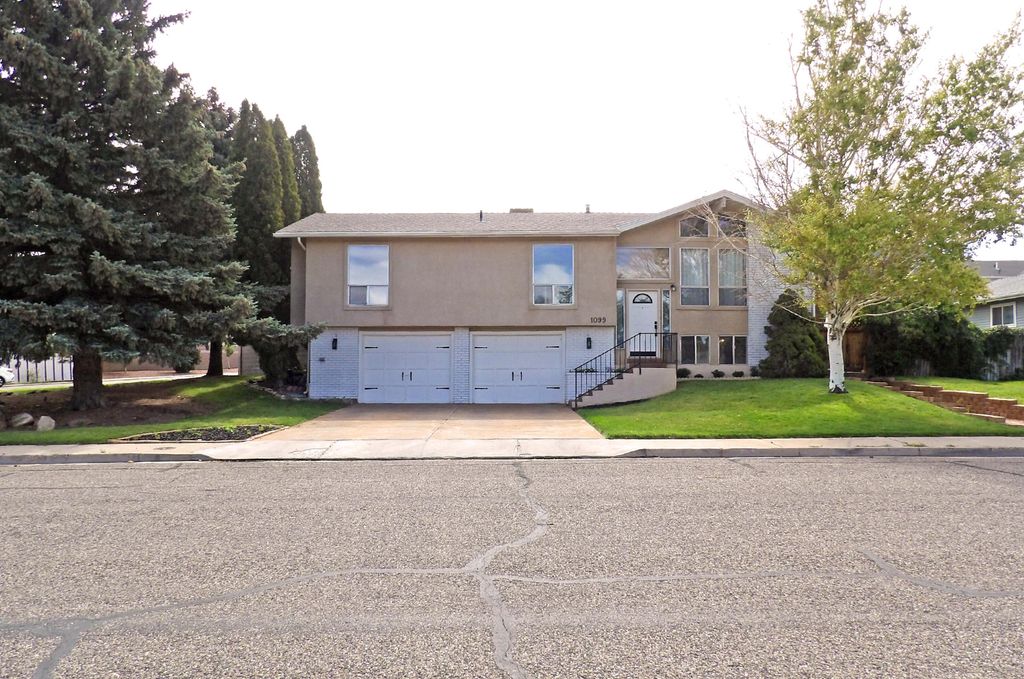 Photo of 1099 S Cedar Knolls, Cedar City, UT 84720 (MLS # 113230)