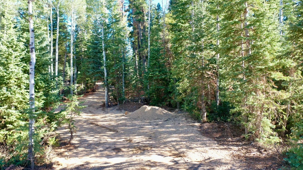 Photo of 2 Koti Subdivision, Duck Creek Village, UT 84762 (MLS # 117765)