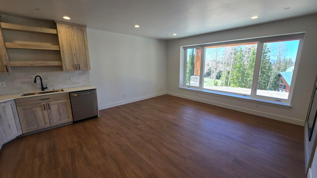 Photo of 118 E Skyline Way #1, Beaver, UT 84713 (MLS # 116350)