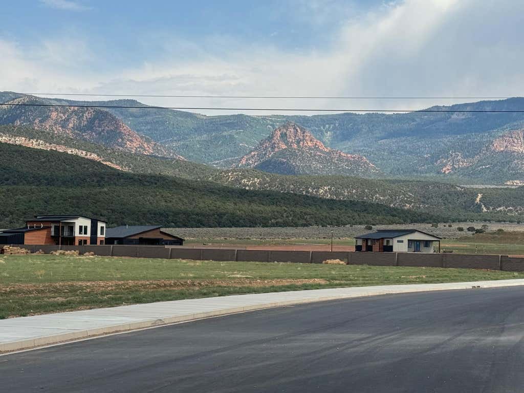Photo of 607 Highway 91 Tipple Rd., Cedar City, UT 84720 (MLS # 117492)