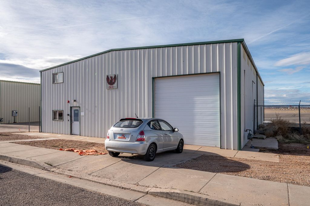 Photo of 2360 W Aviation Way #5 Way, Cedar City, UT 84721 (MLS # 115217)