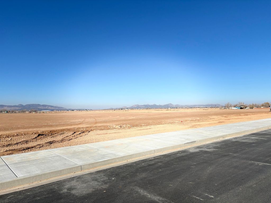 Photo of 754 N 3200 W, Cedar City, UT 84721 (MLS # 114304)