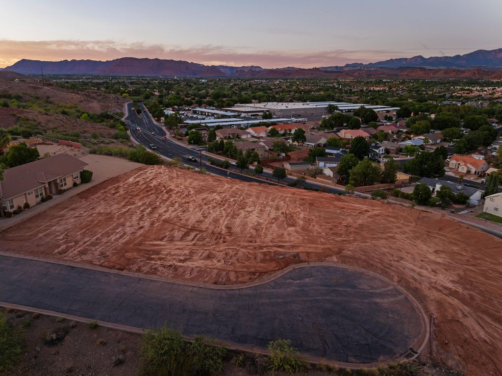 Photo of 584 S Dixie DR #Lot 19, Saint George, UT 84770 (MLS # 113210)