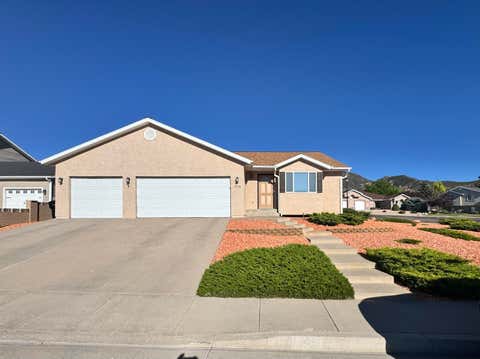 Photo of 2258 N Wedgewood LN, Cedar City, UT 84721 (MLS # 117212)