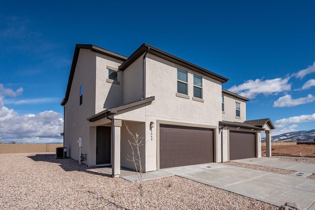 Photo of 2974 W Runway DR, Cedar City, UT 84721 (MLS # 115539)