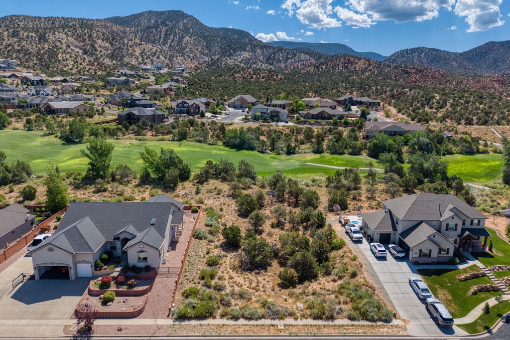 Photo of 1270 N Ridgeway DR, Cedar City, UT 84721 (MLS # 115520)