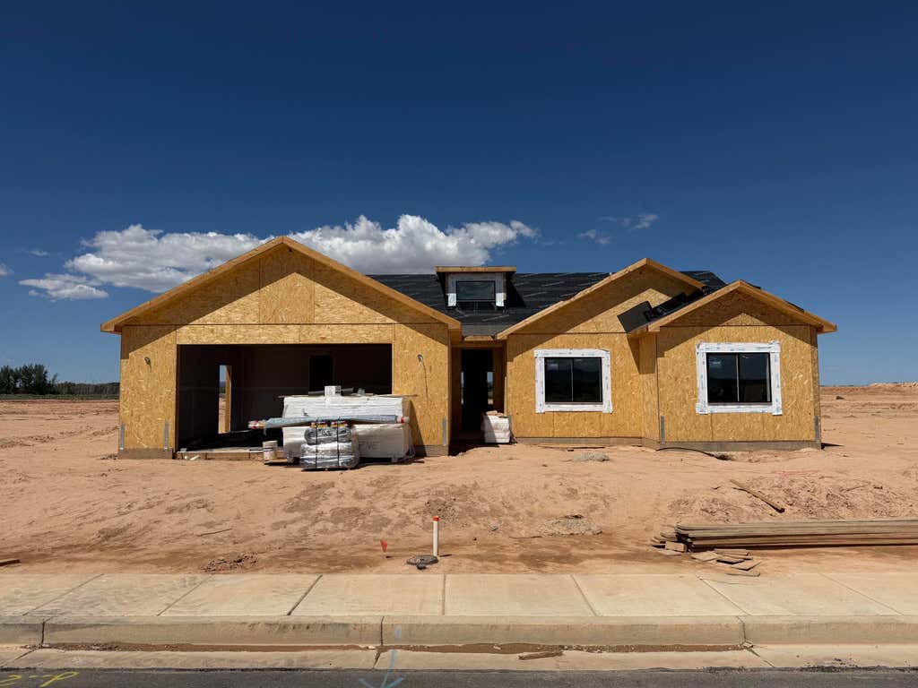 Photo of 5069 N 75 E, Cedar City, UT 84721 (MLS # 117503)