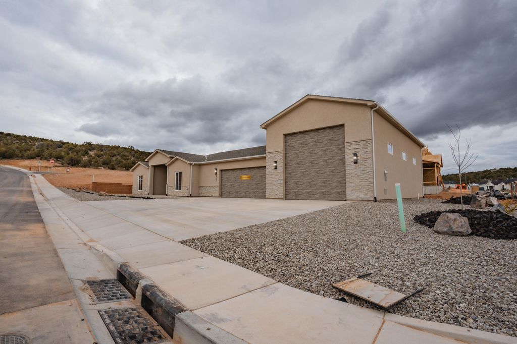 Photo of 3583 W BLADEN ST, Cedar City, UT 84720 (MLS # 114511)