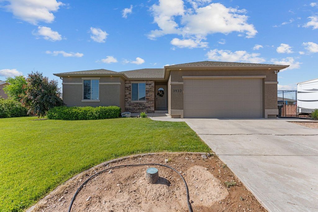 Photo of 3933 W 150 S, Cedar City, UT 84720 (MLS # 111735)