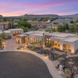 Photo of 1 E Basalt CIR, Santa Clara, UT 84765 (MLS # 117190)