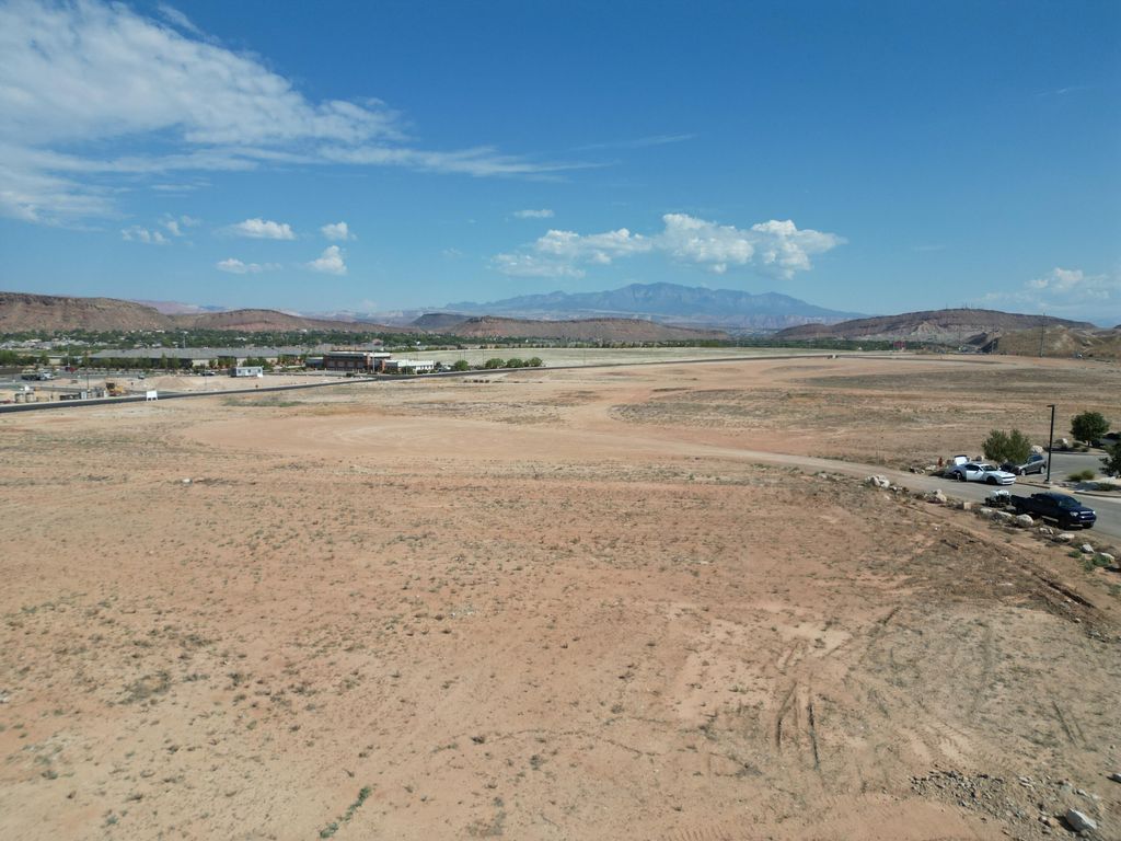 Photo of Pioneer Parkway #Fire Station 4, Saint George, UT 84790 (MLS # 115755)