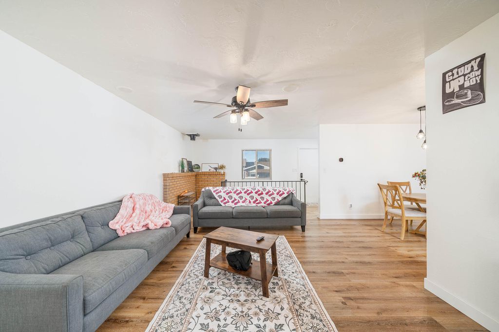 Photo of 402 W North Cedar Blvd, Cedar City, UT 84721 (MLS # 113477)