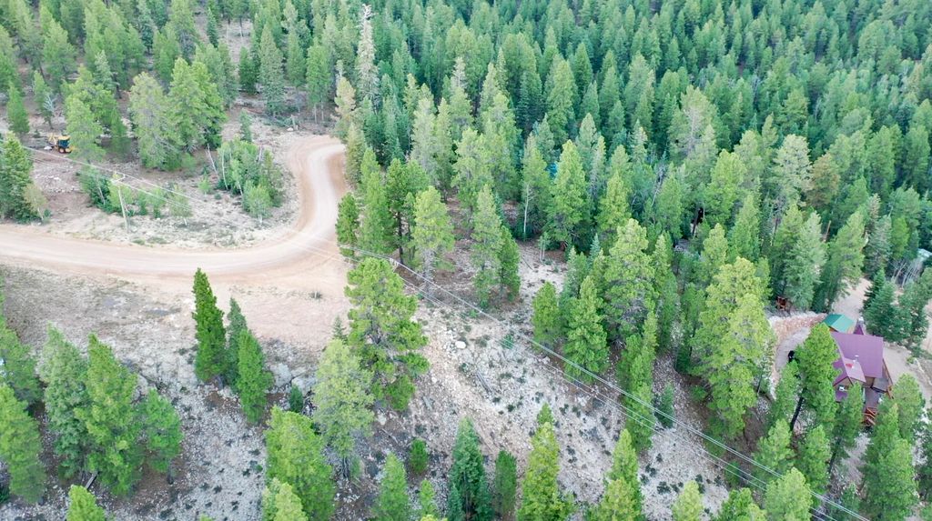 Photo of 17301740 E Willis Creek CIR W, Duck Creek Village, UT 84762 (MLS # 111698)