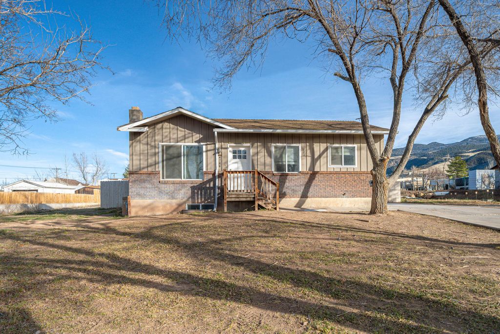 Photo of 4766 N MuleTrain DR, Enoch, UT 84721 (MLS # 114316)