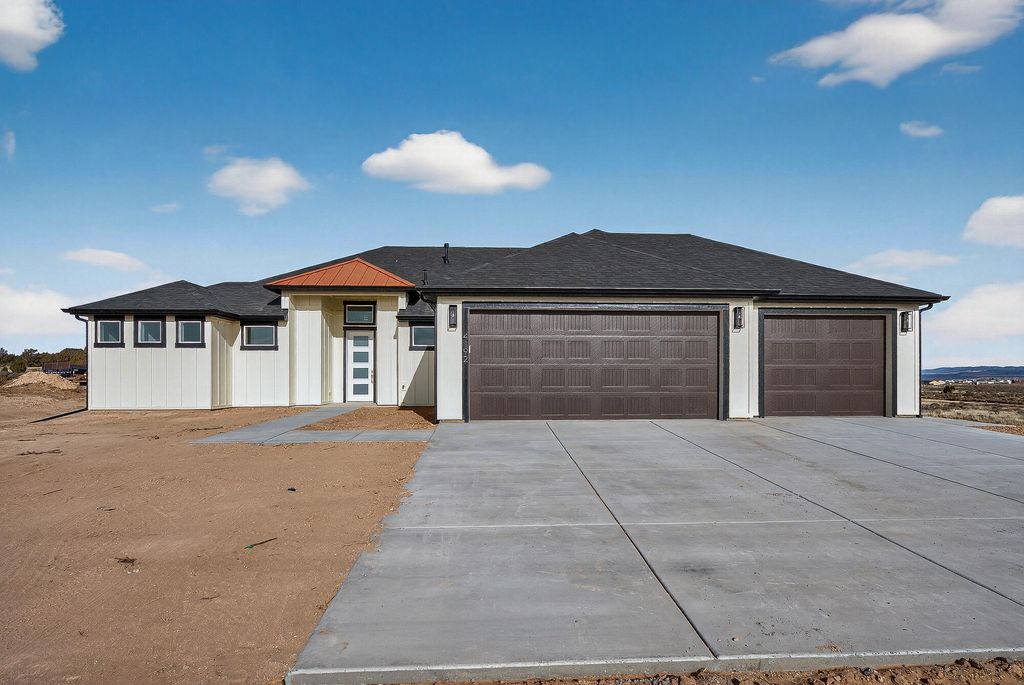 Photo of 4192 W Midvalley RD Rd, Cedar City, UT 84721 (MLS # 113271)