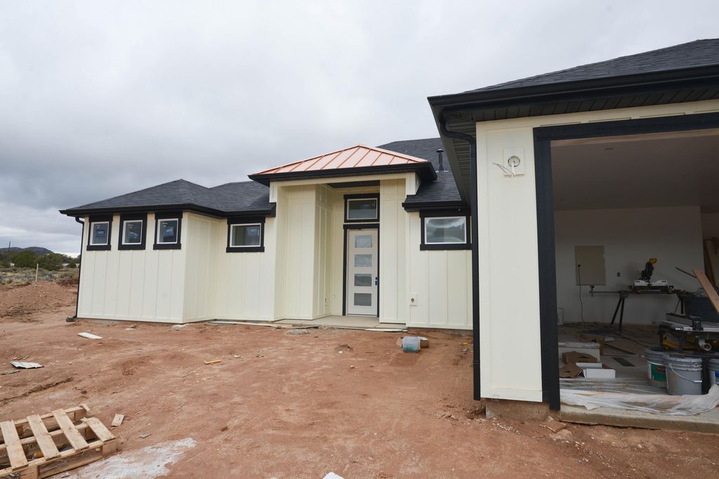 Photo of 4192 W Midvalley RD, Cedar City, UT 84721 (MLS # 113271)