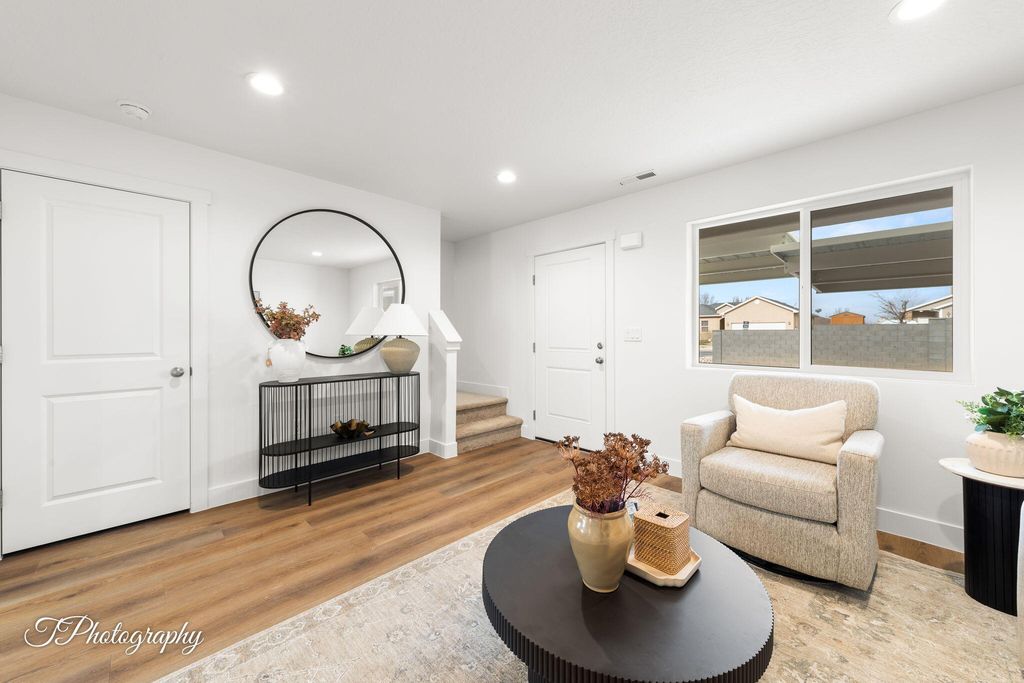 Photo of 535 W 2530 N #Unit 37, Cedar City, UT 84720 (MLS # 114396)