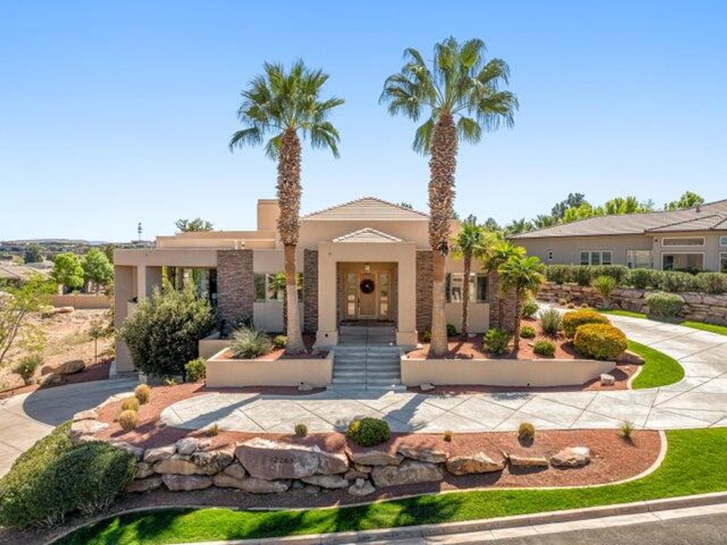 Photo of 2266 Stone Cliff DR, Saint George, UT 84790 (MLS # 115683)