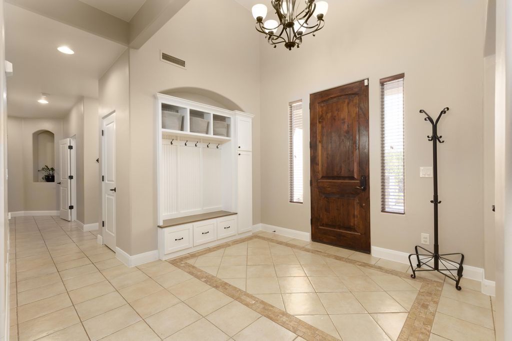 Photo of 1257 W 2320 S, Saint George, UT 84770 (MLS # 117126)