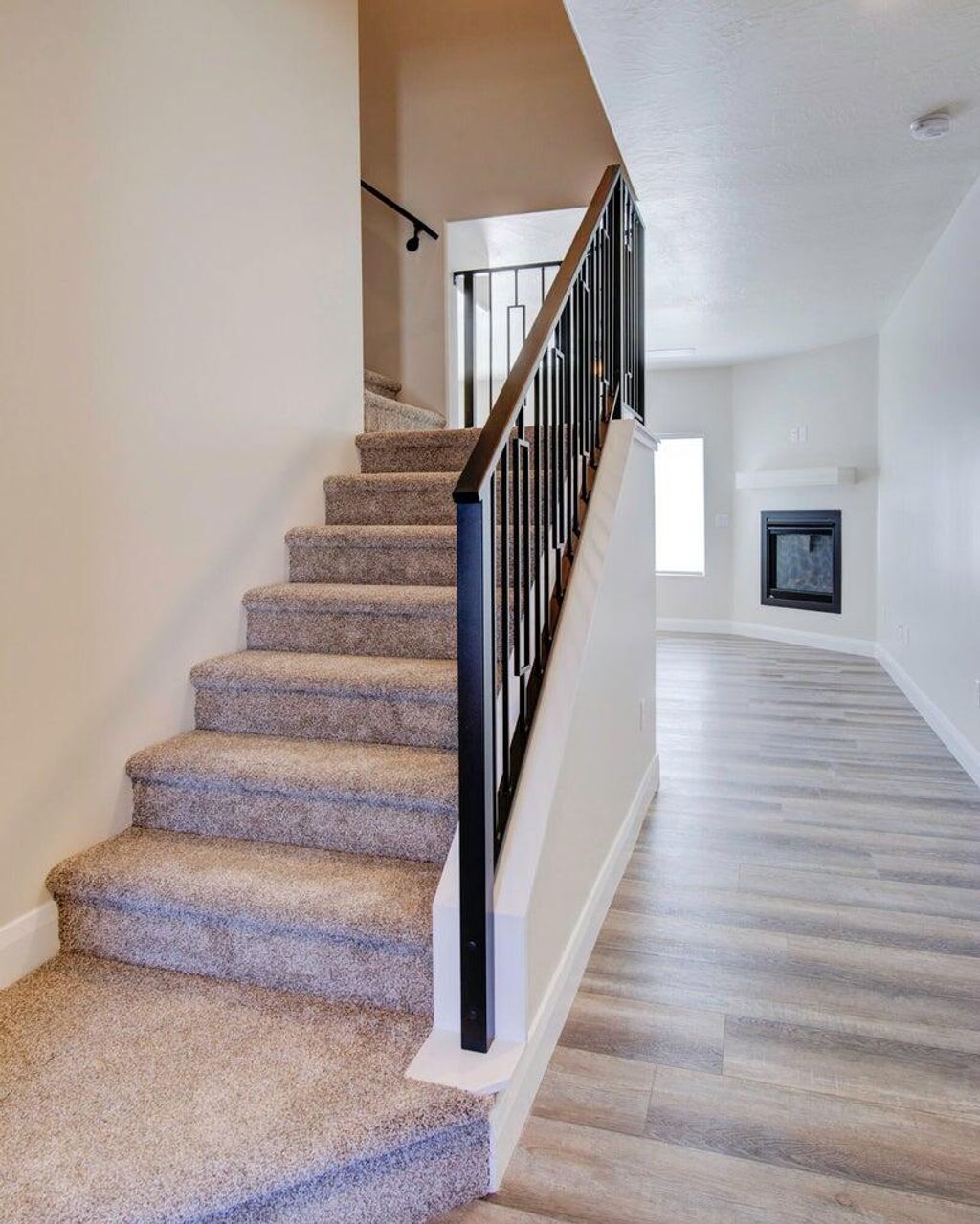Photo of 668 E Fiddlers Cove DR #24, Cedar City, UT 84721 (MLS # 115708)
