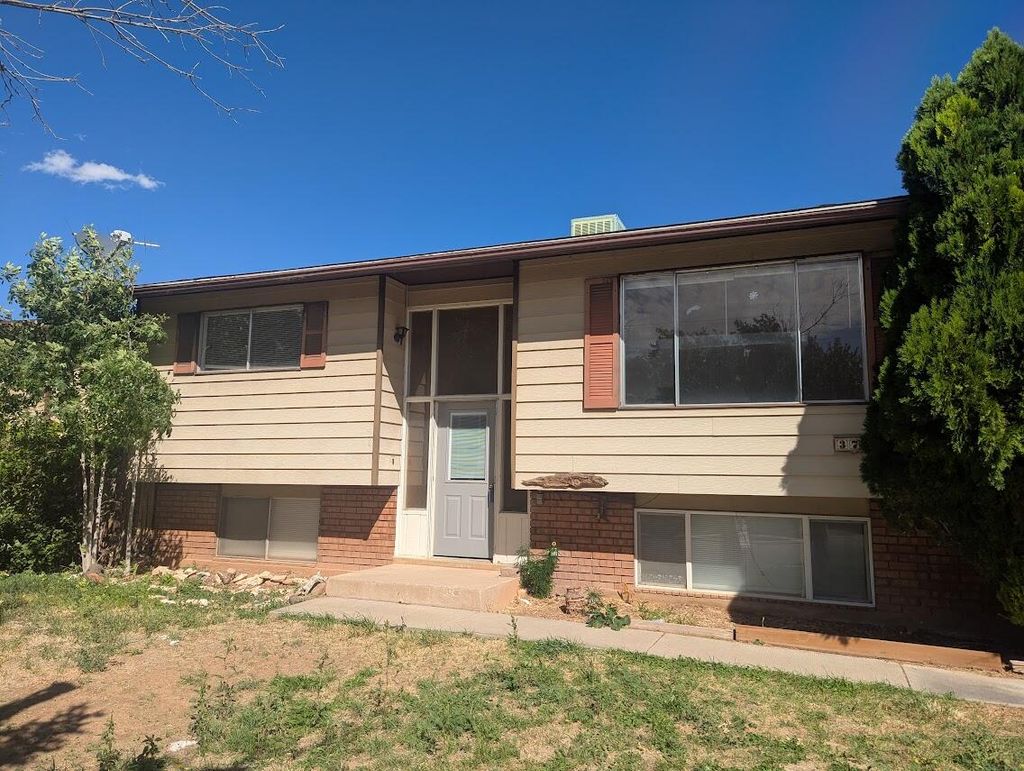 Photo of 374 N 1500 W, Cedar City, UT 84721 (MLS # 112312)