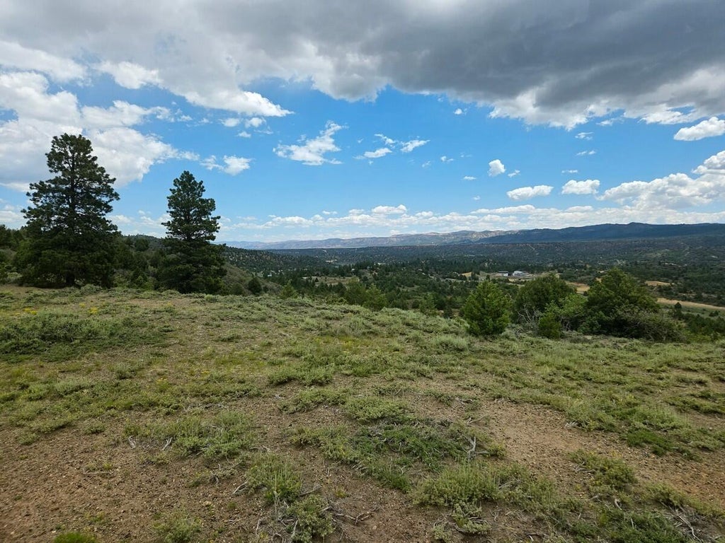 Photo of W Silverado Ridge, Duck Creek Village, UT 84762 (MLS # 116796)