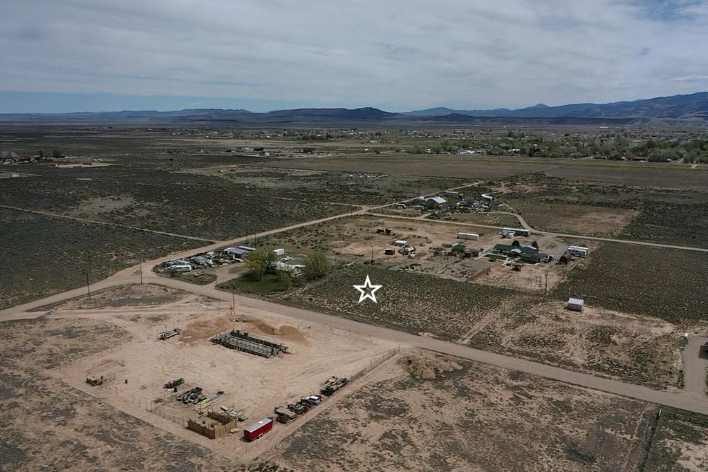 Photo of 5140 N 3550 ST W, Cedar City, UT 84721 (MLS # 115945)