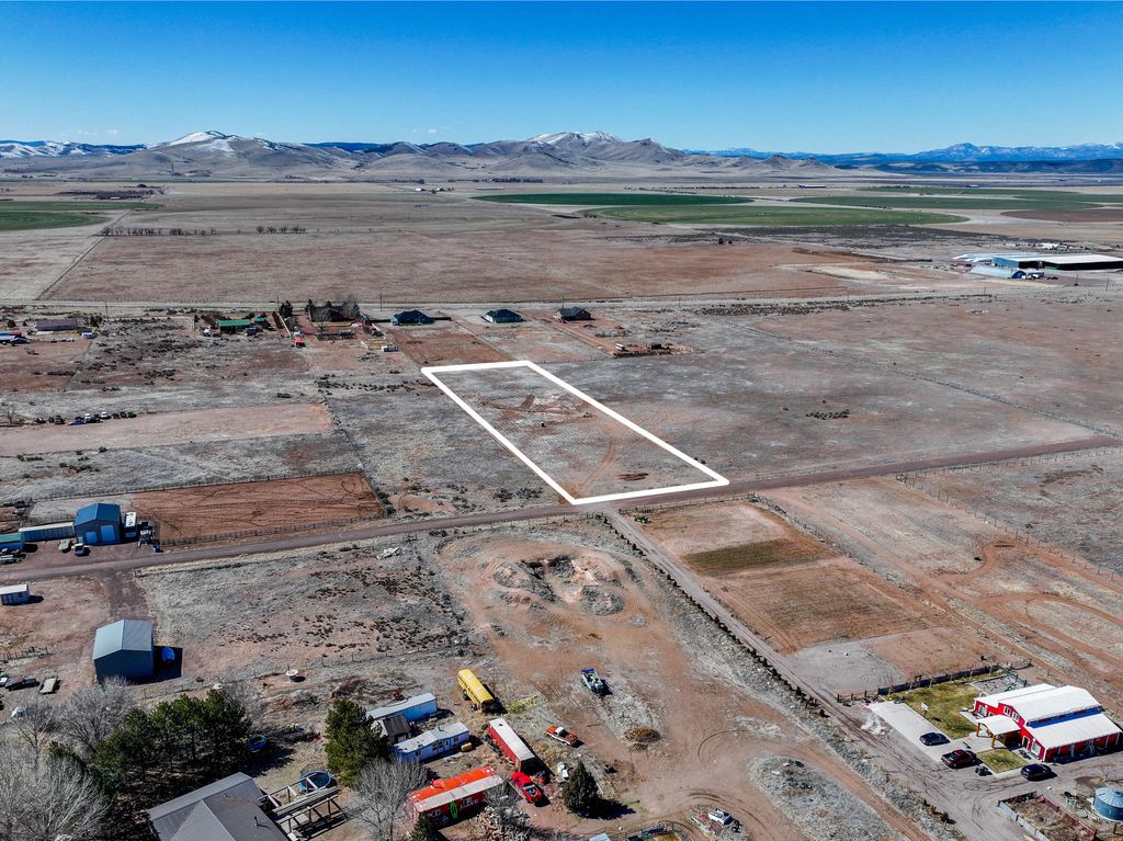 Photo of TBD N 2800 E #Lot 18, Enterprise, UT 84725 (MLS # 113149)