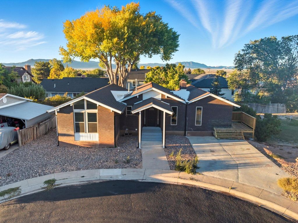 Photo of 495 E 125 S, Parowan, UT 84761 (MLS # 112413)