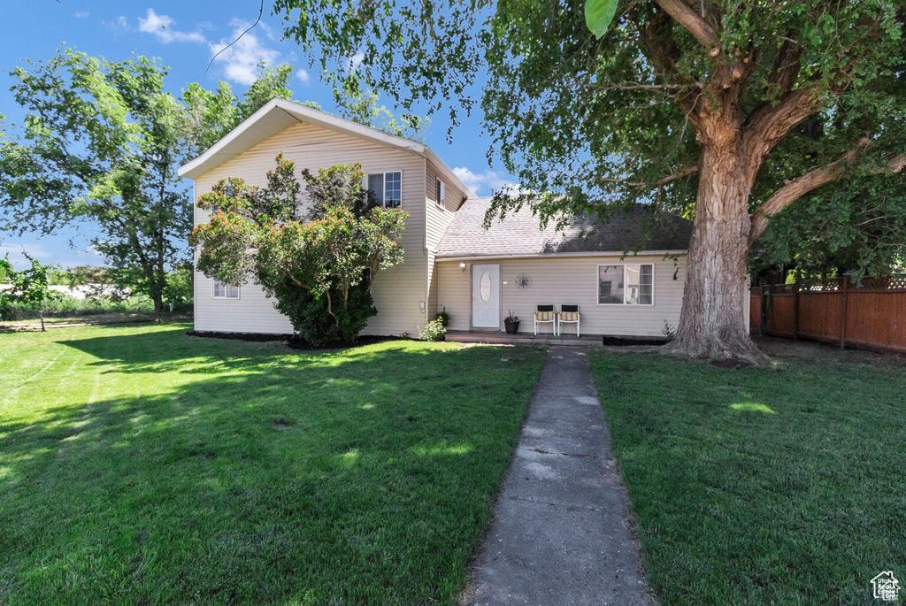 Photo of 340 N MAIN ST, Monroe, UT 84754 (MLS # 113622)