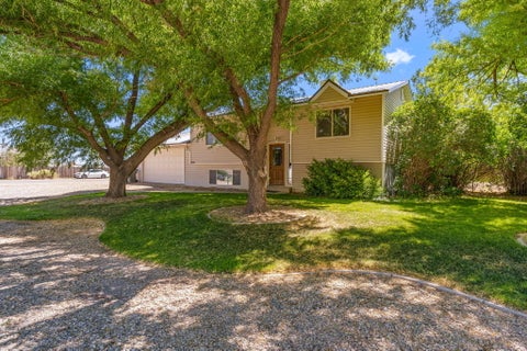 Photo of 3900 N Quarterhorse DR, Cedar City, UT 84721 (MLS # 116986)