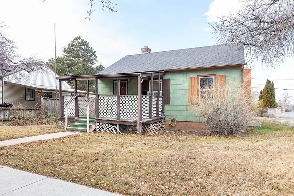 Photo of 95 N 700 W, Cedar City, UT 84720 (MLS # 114845)