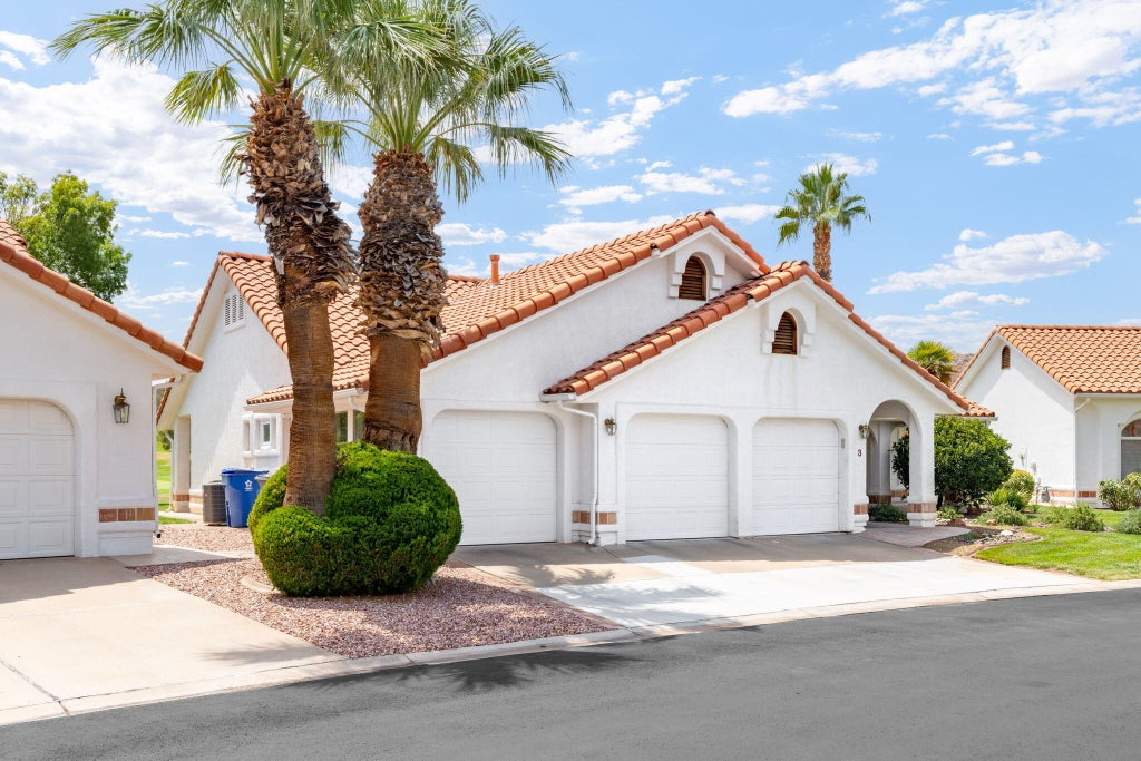 Photo of 150 S Crystal Lakes DR #3, Saint George, UT 84770 (MLS # 118001)