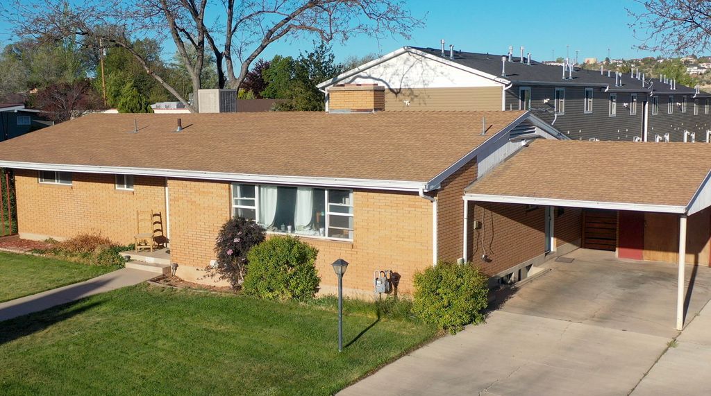 Photo of 390 S Dewey Ave, Cedar City, UT 84720 (MLS # 116239)