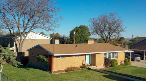 Photo of 390 S Dewey Ave, Cedar City, UT 84720 (MLS # 116239)