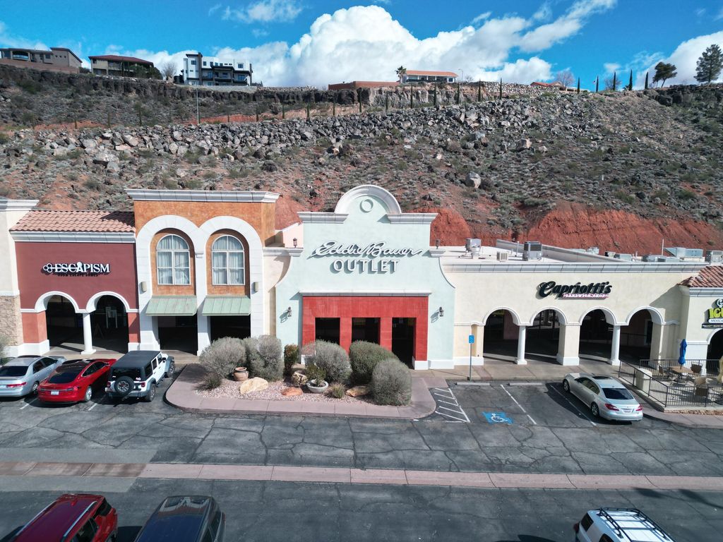 Photo of 250 N Red Cliffs Unit 12 DR, Saint George, UT 84790 (MLS # 115330)