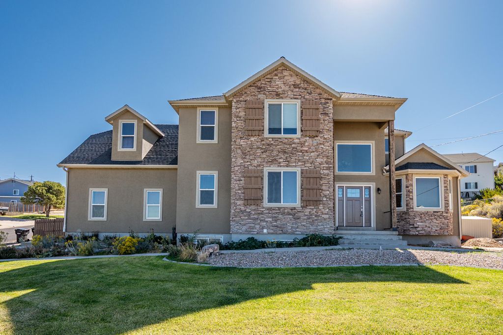Photo of 1931 W 90 S, Cedar City, UT 84720 (MLS # 113447)