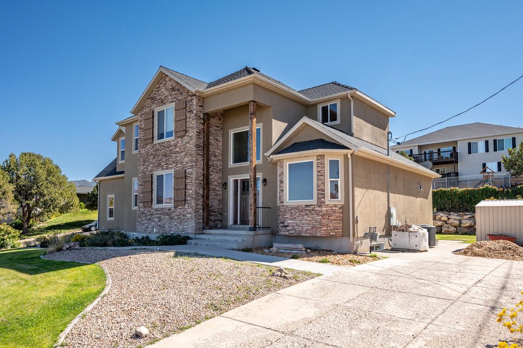Photo of 1931 W 90 S, Cedar City, UT 84720 (MLS # 113447)