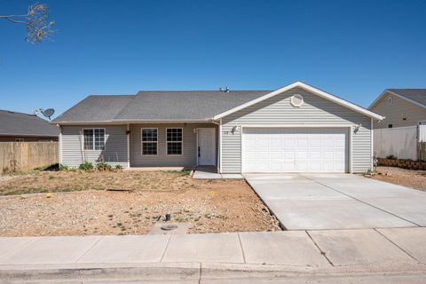Photo of 518 W 2050 N, Cedar City, UT 84721 (MLS # 115573)