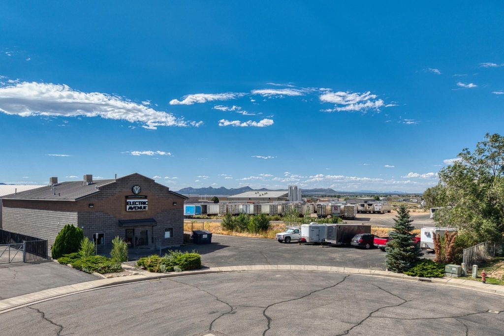 Photo of 911 N 2175 W, Cedar City, UT 84721 (MLS # 112742)