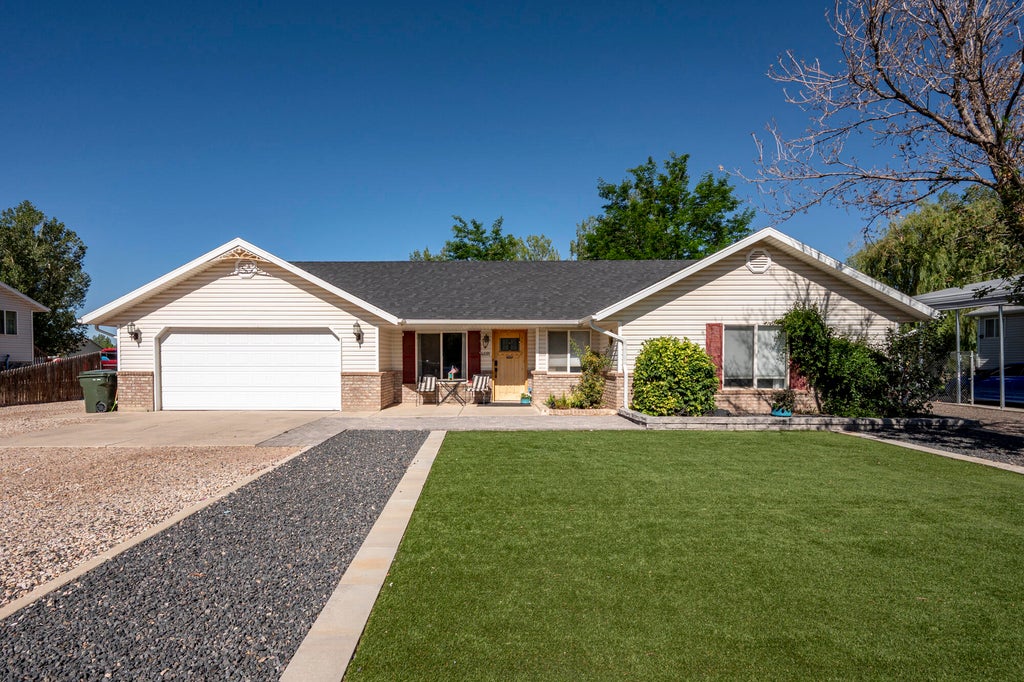 Photo of 4681 N Santa Fe Trail, Cedar City, UT 84721 (MLS # 117438)