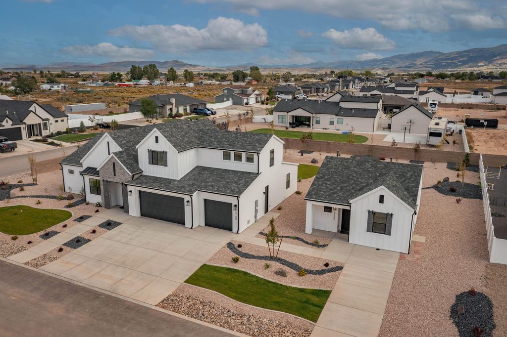 Photo of 5166 N 2570 W, Cedar City, UT 84721 (MLS # 112004)