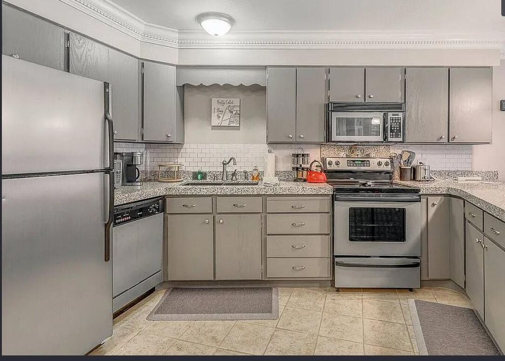 Photo of 89 E Steam Engine DR #6a, Brian Head, UT 84719 (MLS # 113827)